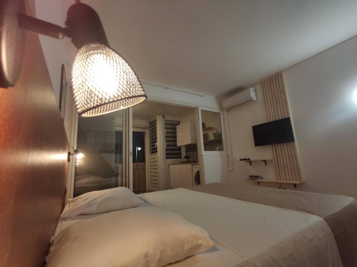 Kukumi'S Suite Anse Des Rochers Saint-Francois  Exterior foto